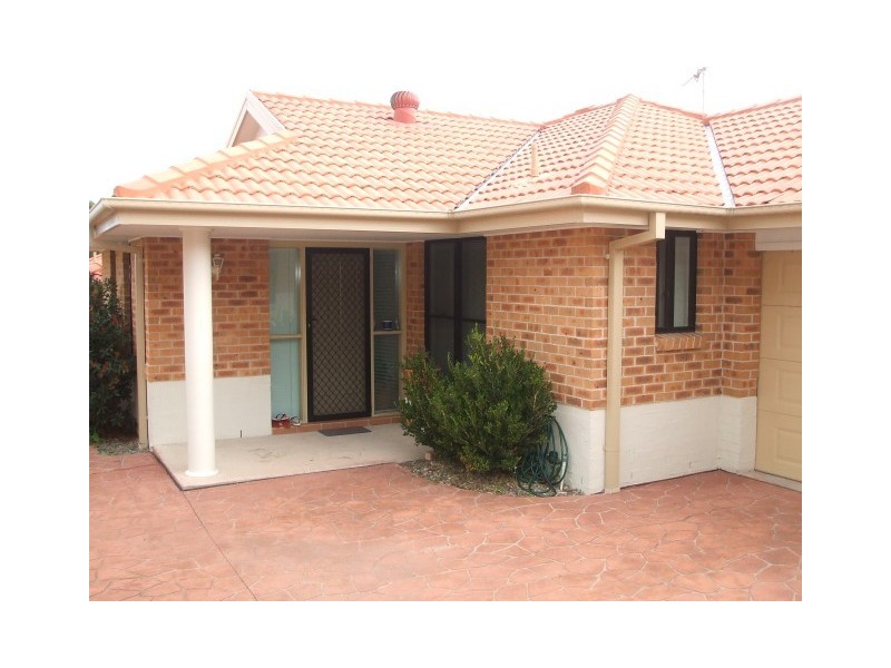 2/41 Gwen Parade, Raymond Terrace NSW 2324