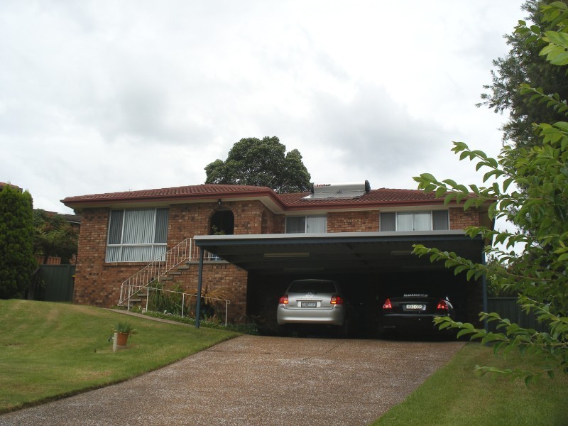 2 Henderson Close, Raymond Terrace NSW 2324