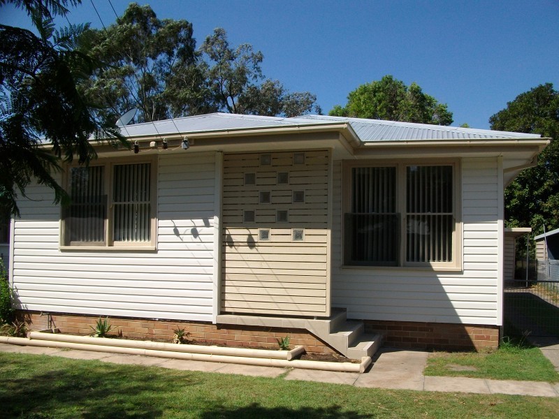 10 Phillip Road, Raymond Terrace NSW 2324