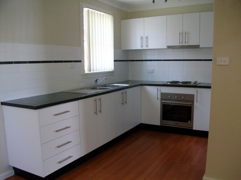 10 Phillip Road, Raymond Terrace NSW 2324