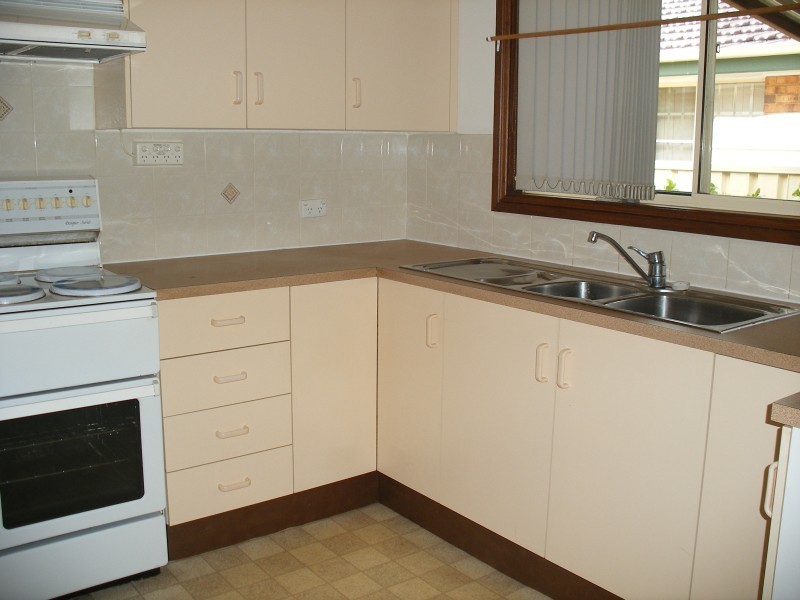 1/42 Benjamin Lee Drive, Raymond Terrace NSW 2324