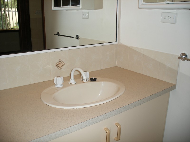 1/42 Benjamin Lee Drive, Raymond Terrace NSW 2324