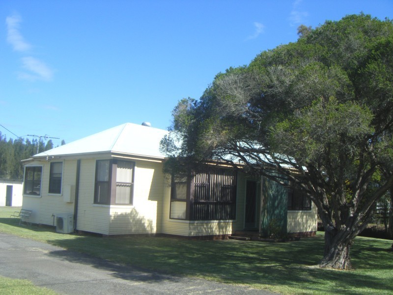 376 Marsh Road, Bobs Farm NSW 2316