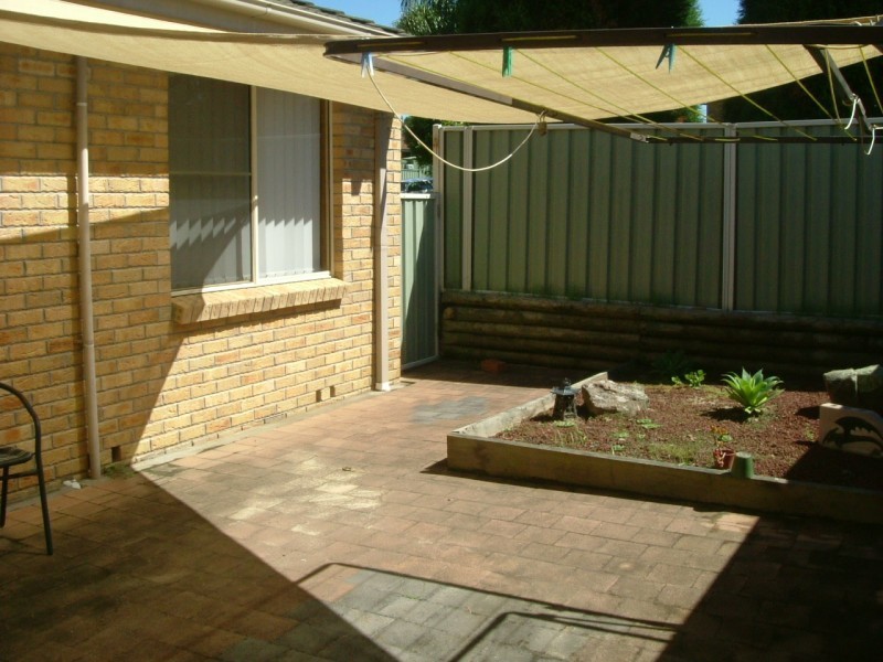 1/28 Garden Parade, Raymond Terrace NSW 2324
