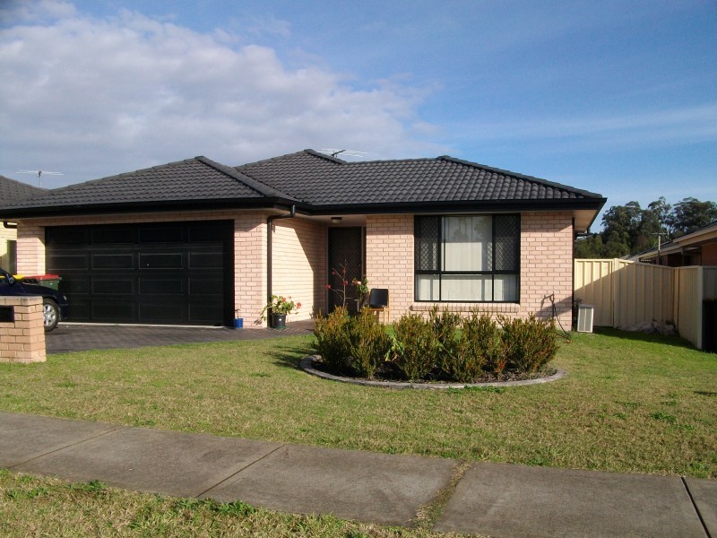 32 Manning Avenue, Raymond Terrace NSW 2324