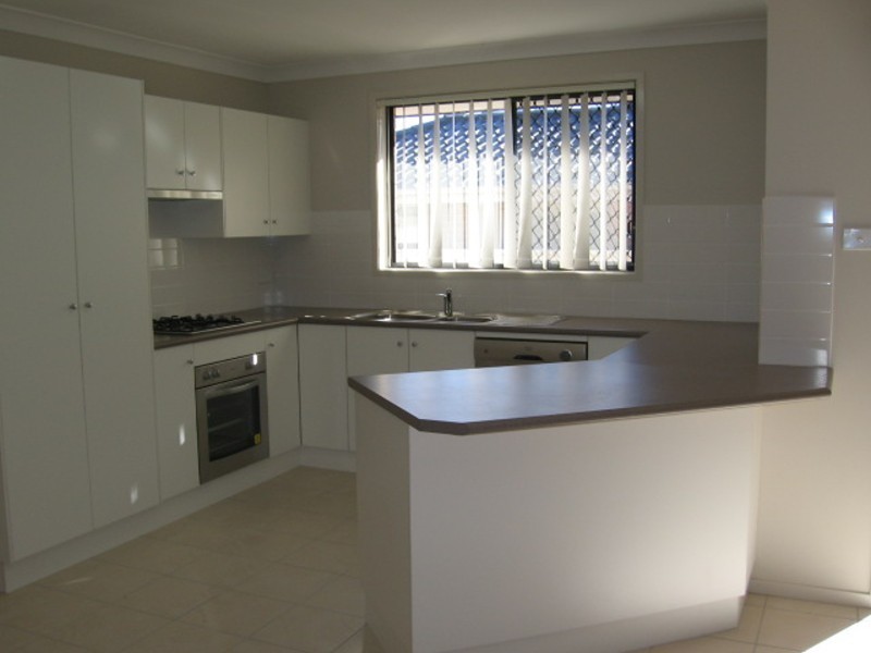 32 Manning Avenue, Raymond Terrace NSW 2324