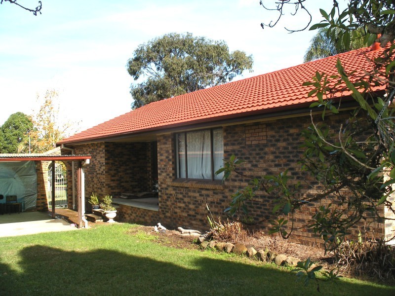 1 Luskin Close, Raymond Terrace NSW 2324
