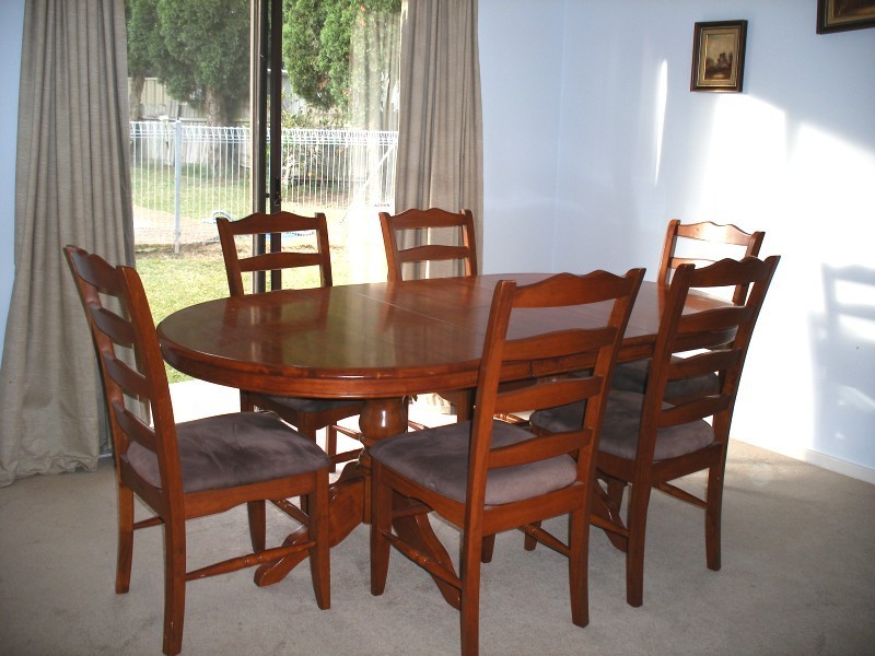 1 Luskin Close, Raymond Terrace NSW 2324