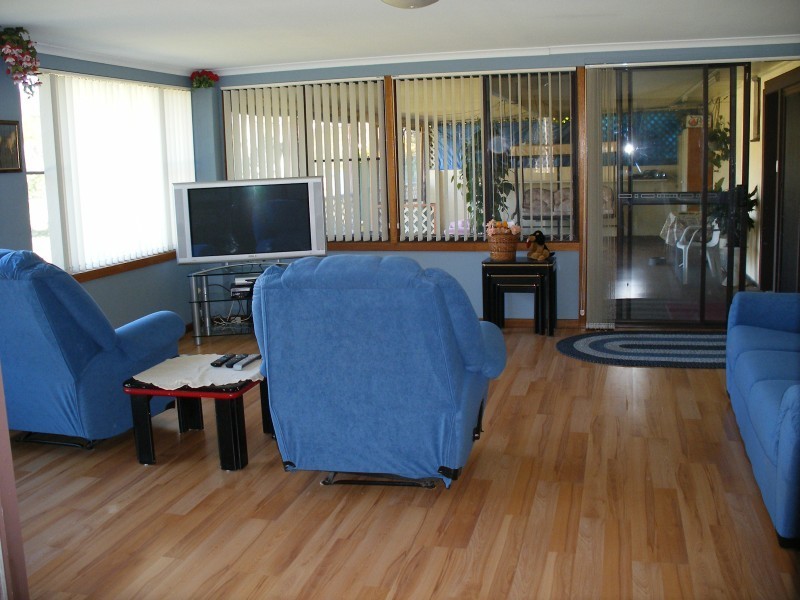 21 Tonia Ave, Salt Ash NSW 2318