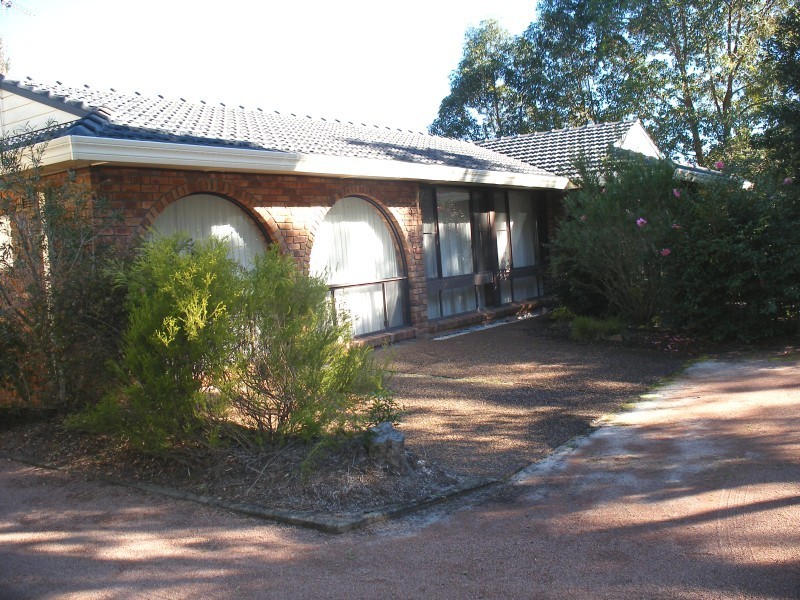 15 Tonia Ave, Salt Ash NSW 2318