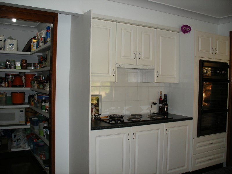 15 Tonia Ave, Salt Ash NSW 2318