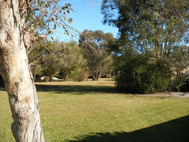 15 Tonia Ave, Salt Ash NSW 2318