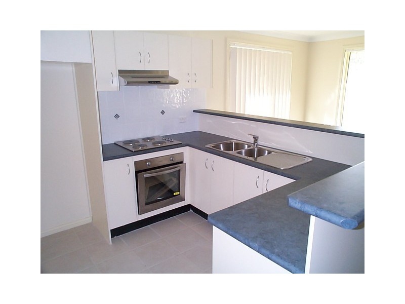 2/28 Gwen Parade, Raymond Terrace NSW 2324