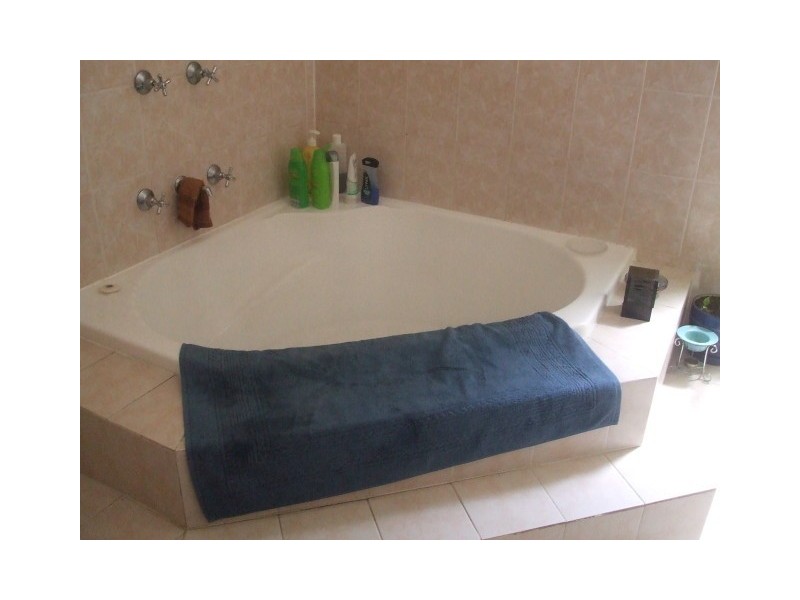 1/3A Elliot Cl, Raymond Terrace NSW 2324