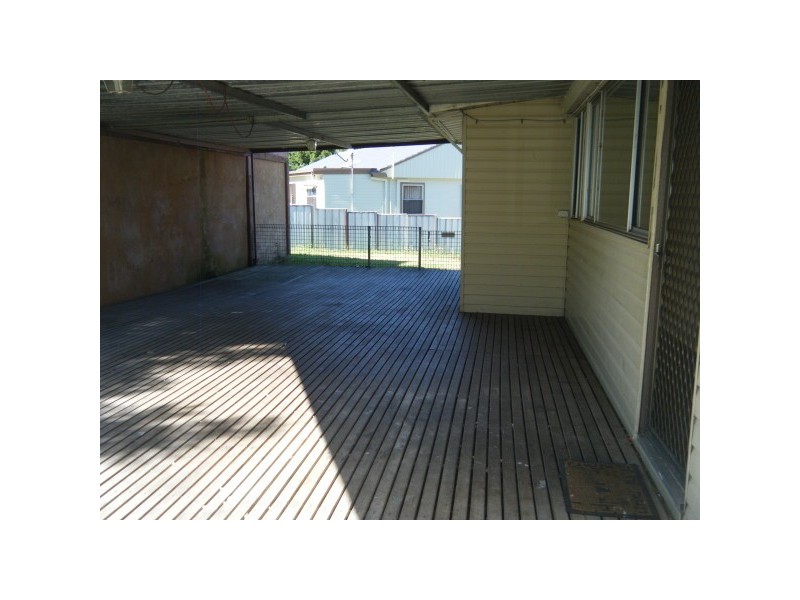 1 Richardson Rd, Raymond Terrace NSW 2324