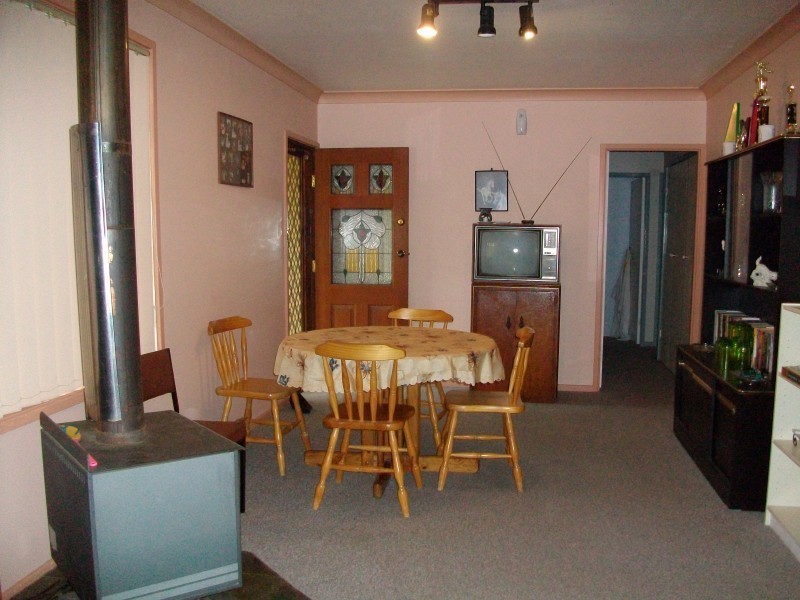 22 Gwen Parade, Raymond Terrace NSW 2324