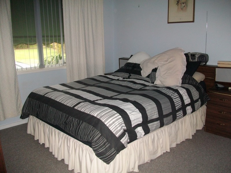 22 Gwen Parade, Raymond Terrace NSW 2324