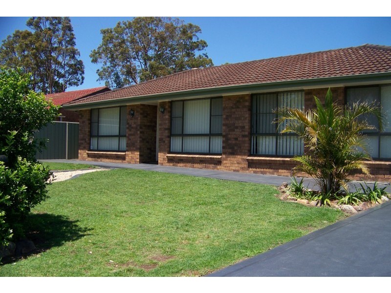 4 Bowman Drive, Raymond Terrace NSW 2324