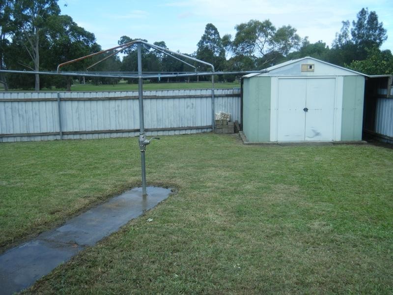 17 Chifley Dr, Raymond Terrace NSW 2324