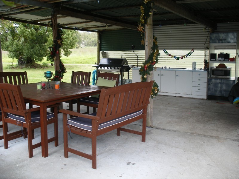 17 Middle Crescent, Seaham NSW 2324