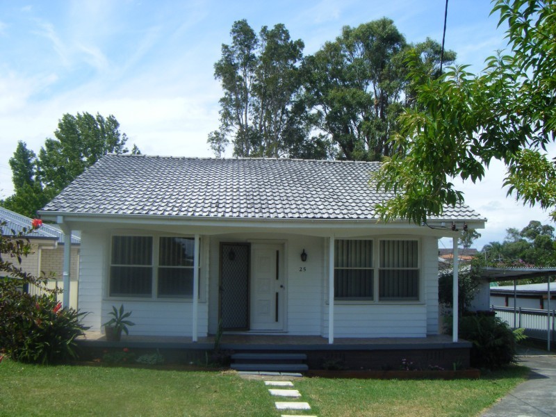 25 Gwen Prd, Raymond Terrace NSW 2324