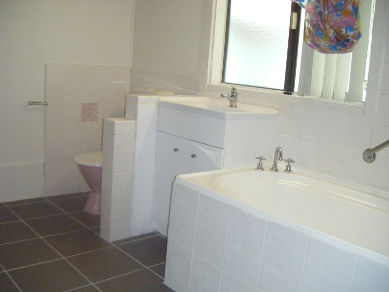 25 Gwen Prd, Raymond Terrace NSW 2324