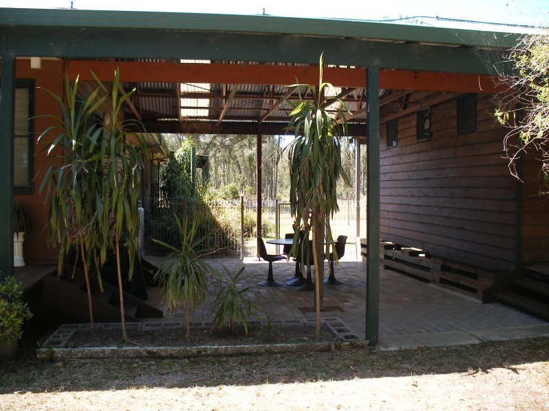 10 Alexander Drive, Seaham NSW 2324