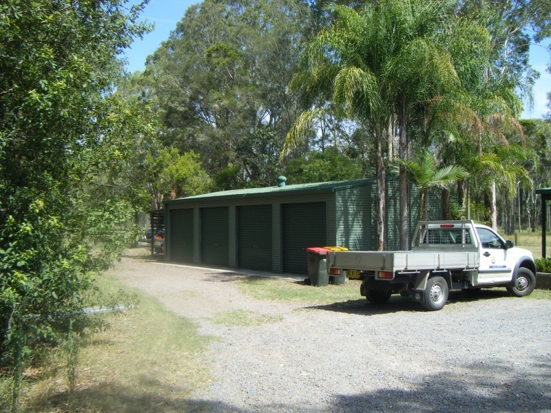 10 Alexander Drive, Seaham NSW 2324