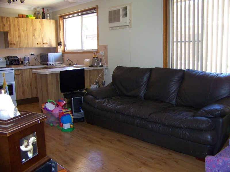 2/14 lachlan Street, Raymond Terrace NSW 2324