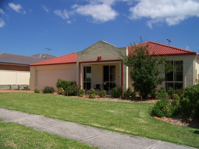 11 McPherson Place, Raymond Terrace NSW 2324