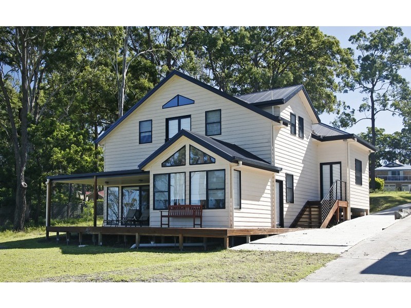 4 Merriwa BLVD, North Arm Cove NSW 2324