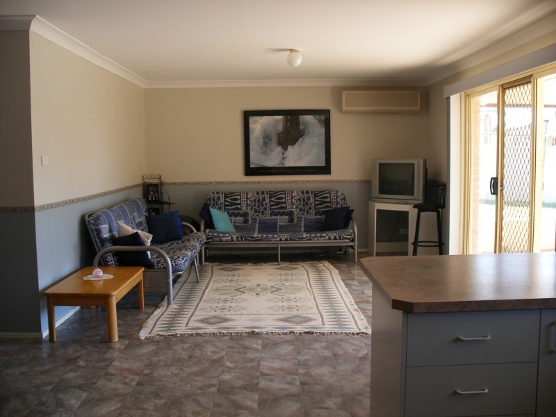 6 Leigh Place, Raymond Terrace NSW 2324