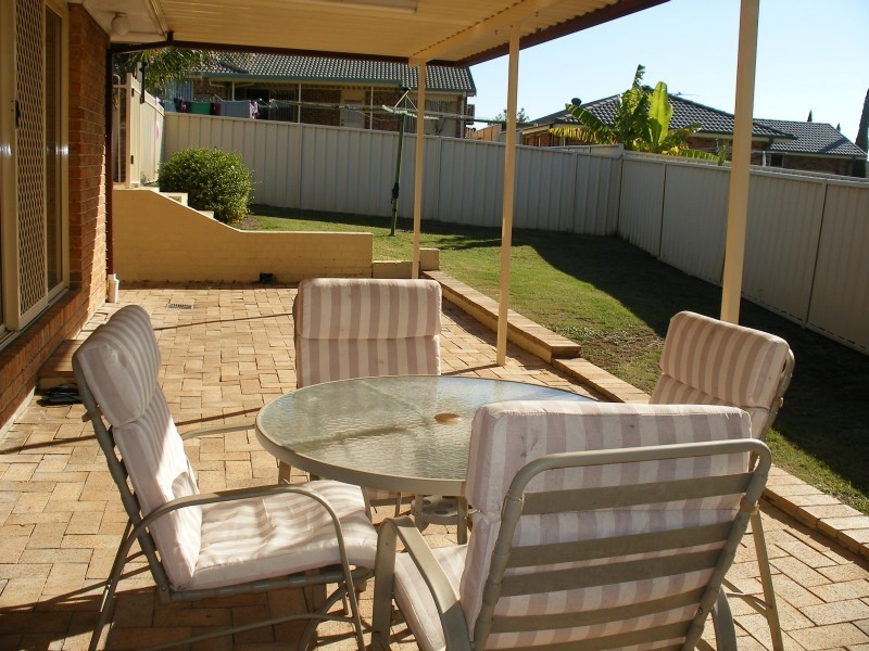 6 Leigh Place, Raymond Terrace NSW 2324