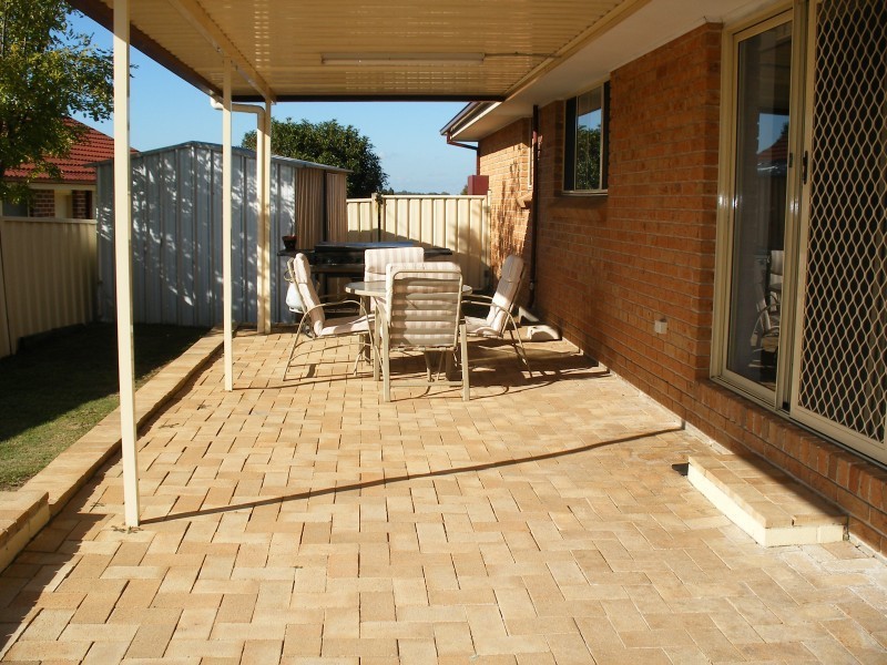 6 Leigh Place, Raymond Terrace NSW 2324