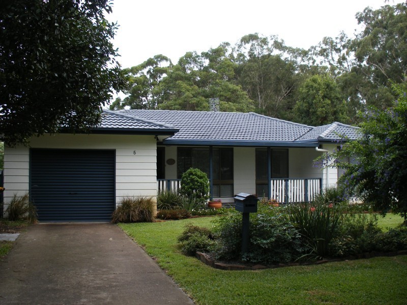 5 Osterley Close, Raymond Terrace NSW 2324