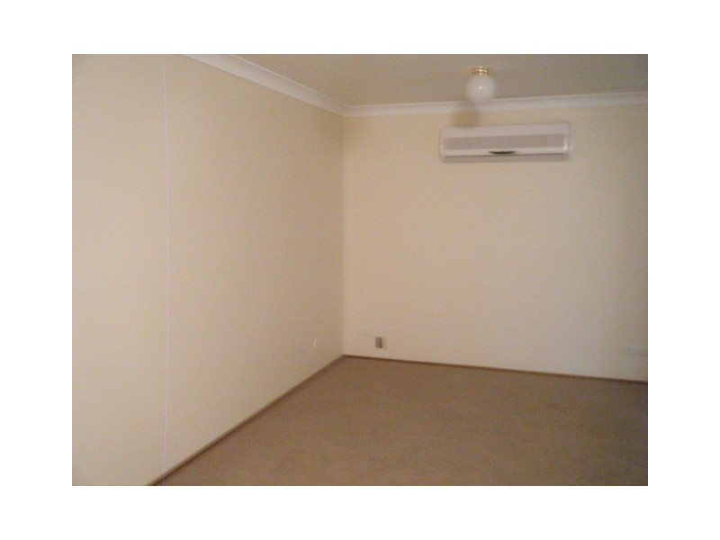 2 Kendall Place, Raymond Terrace NSW 2324