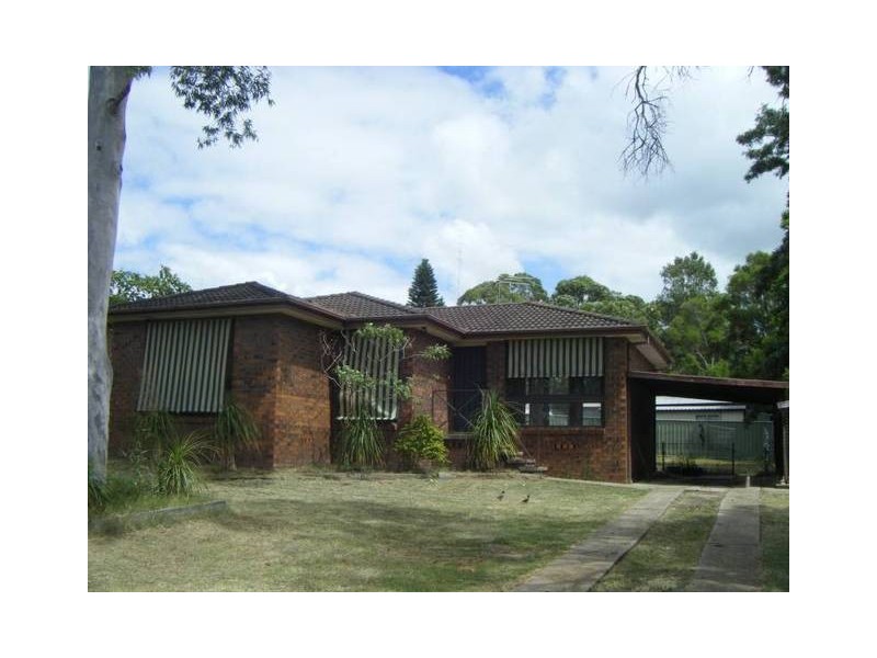 24 Chifley Drive, Raymond Terrace NSW 2324