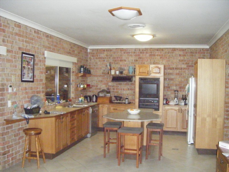 6 Kingston Parade, Heatherbrae NSW 2324