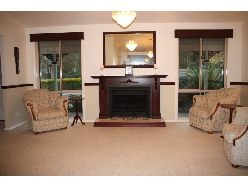 17 Gwandalan Cl, Brandy Hill NSW 2324