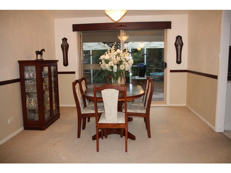 17 Gwandalan Cl, Brandy Hill NSW 2324