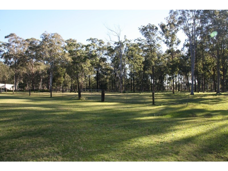 17 Gwandalan Cl, Brandy Hill NSW 2324