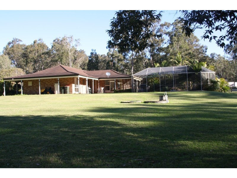 17 Gwandalan Cl, Brandy Hill NSW 2324