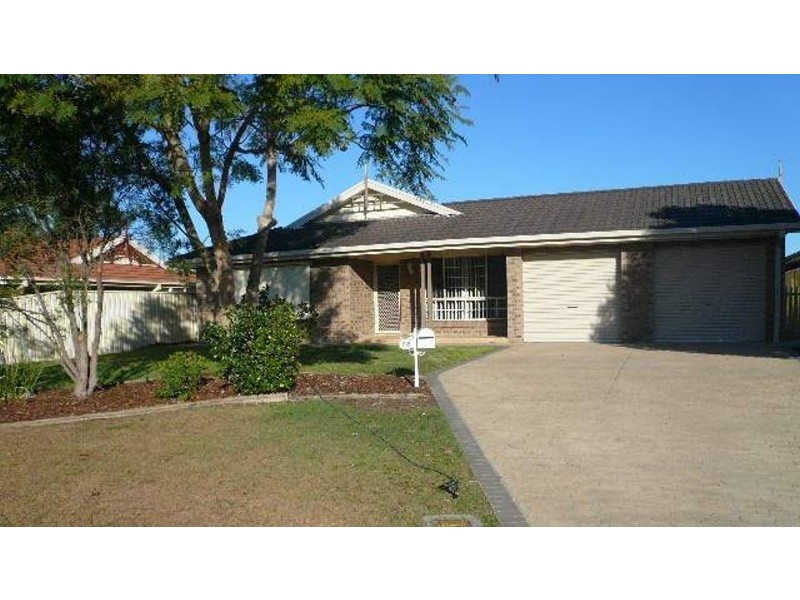 14 Gordon Reeve Close, Raymond Terrace NSW 2324
