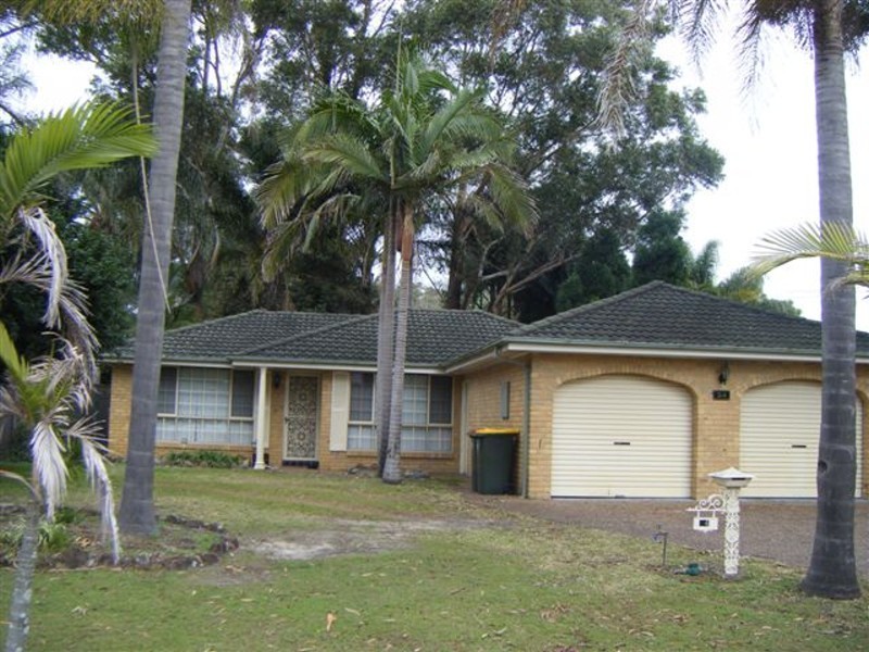 24 Elwin Road, Raymond Terrace NSW 2324