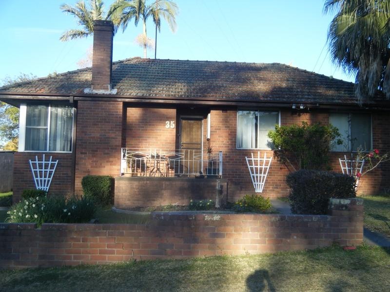 35 Wahroonga Street, Raymond Terrace NSW 2324