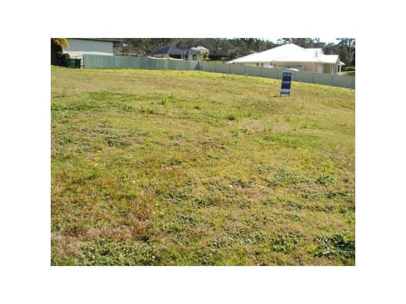 77 Queens Street, Clarence Town NSW 2321