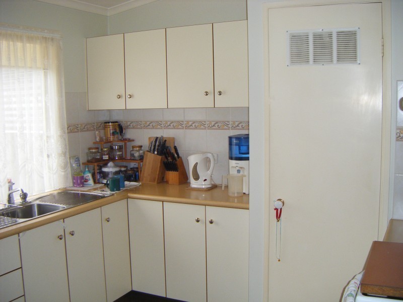 15 Quarter sessions Road, Tarro NSW 2322