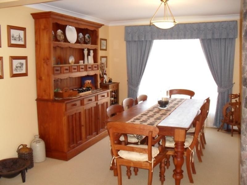 5 Eskdale Park Drive, Seaham NSW 2324