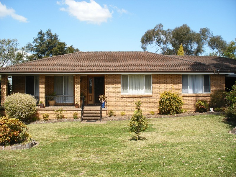 7 Dixon Street, Seaham NSW 2324