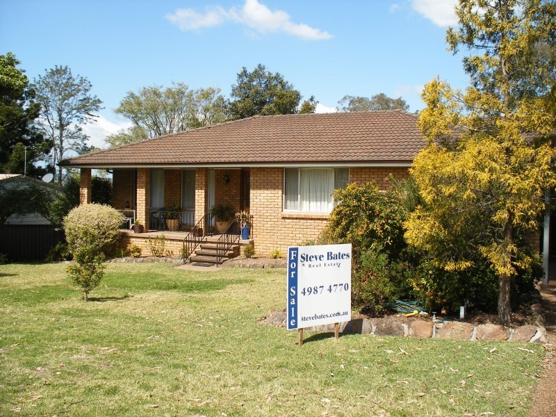 7 Dixon Street, Seaham NSW 2324